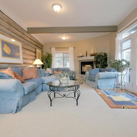 The Lodge At Weir'S Beach Metchosin Esterno foto