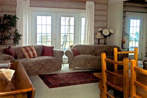 The Lodge At Weir'S Beach Metchosin Esterno foto